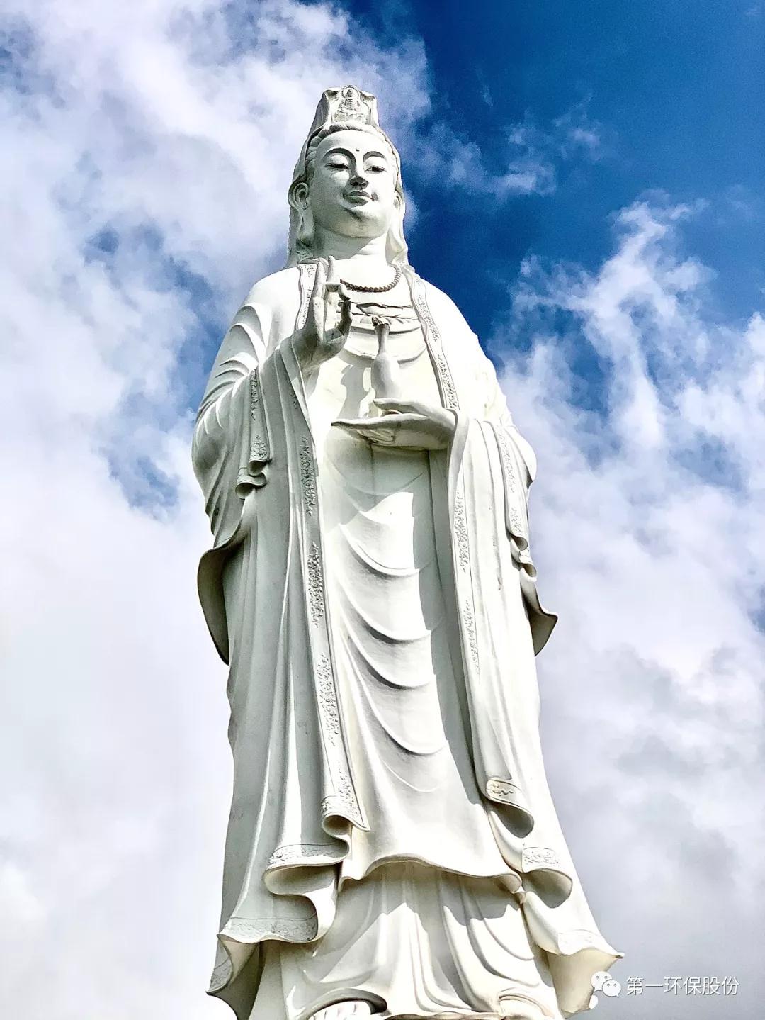 38 祝大家在新的一年里，萬(wàn)事順意！平安幸福！生意興?。。?！.jpg